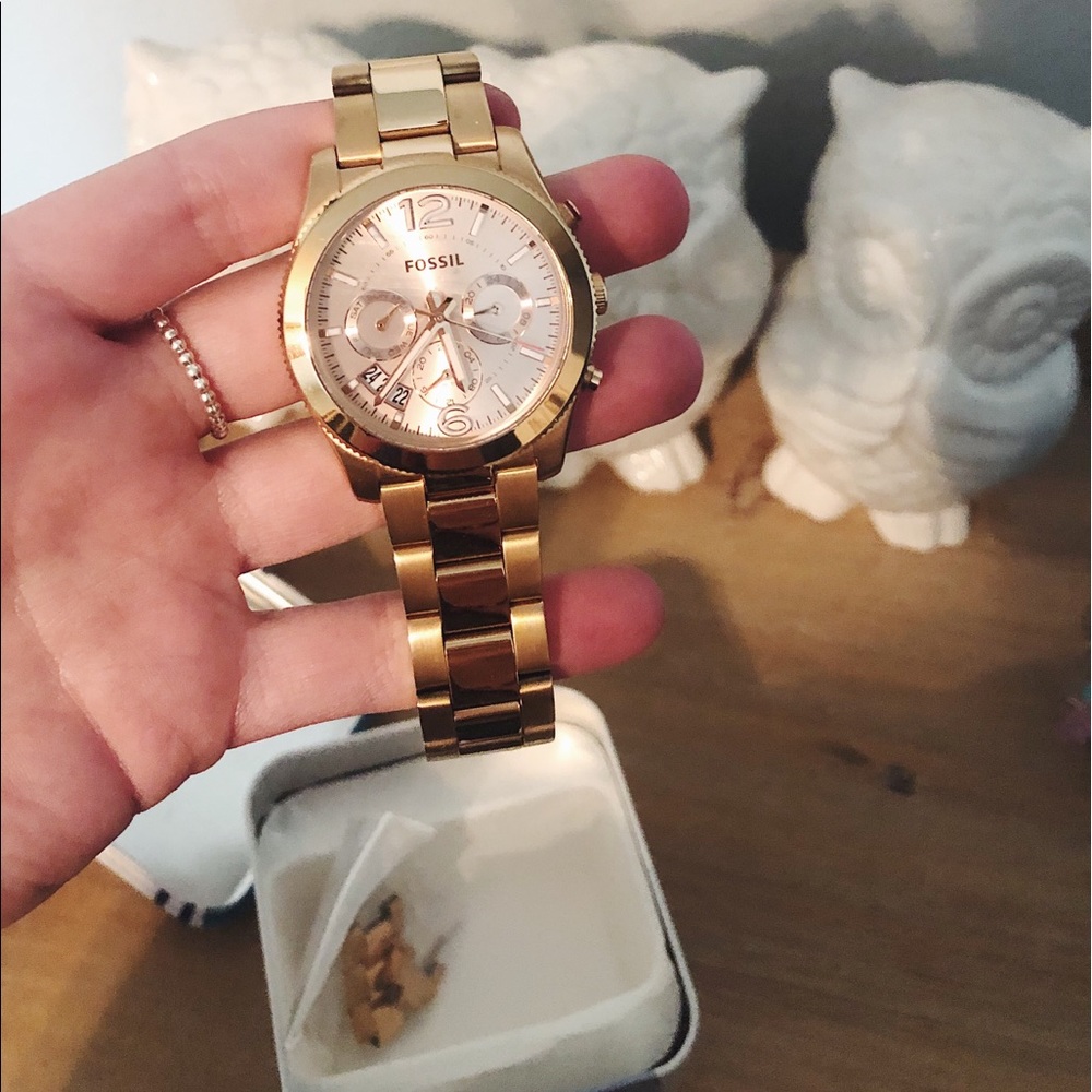 fossil watch